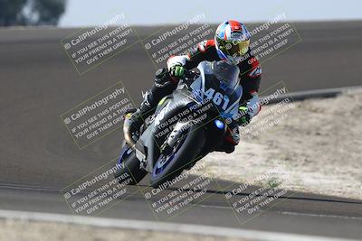 media/Nov-01-2025-TrackDaz (Sat) [[2b4d5192bc]]/B Group/1220pm (Turn 2 Outside)/